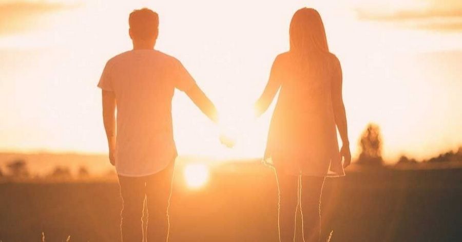 How to Communicate in a Relationship in 2024